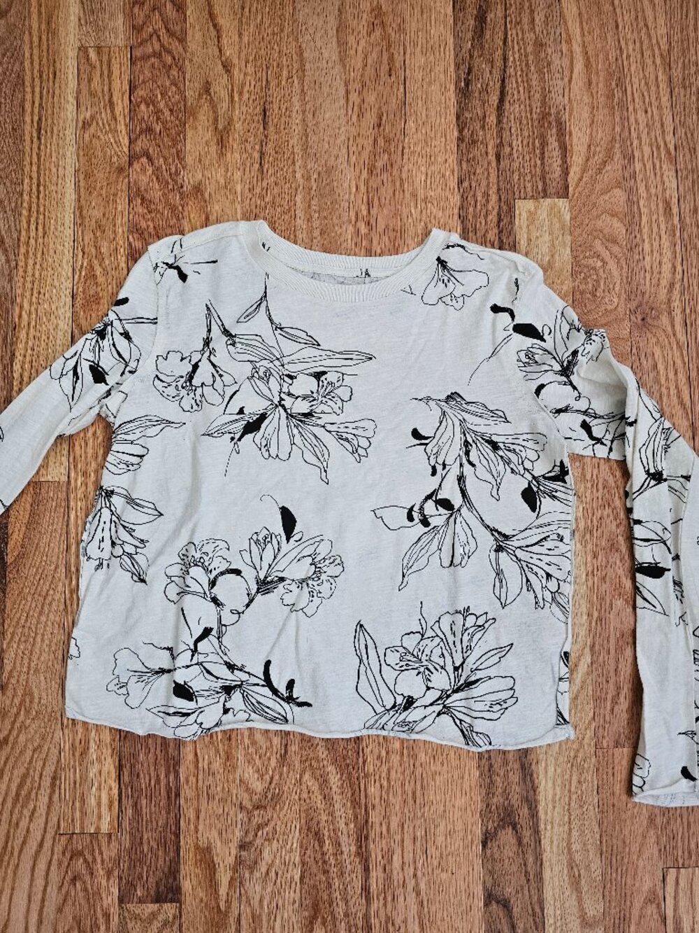 Maeve Anthropologie Long sleeve Floral Tee
